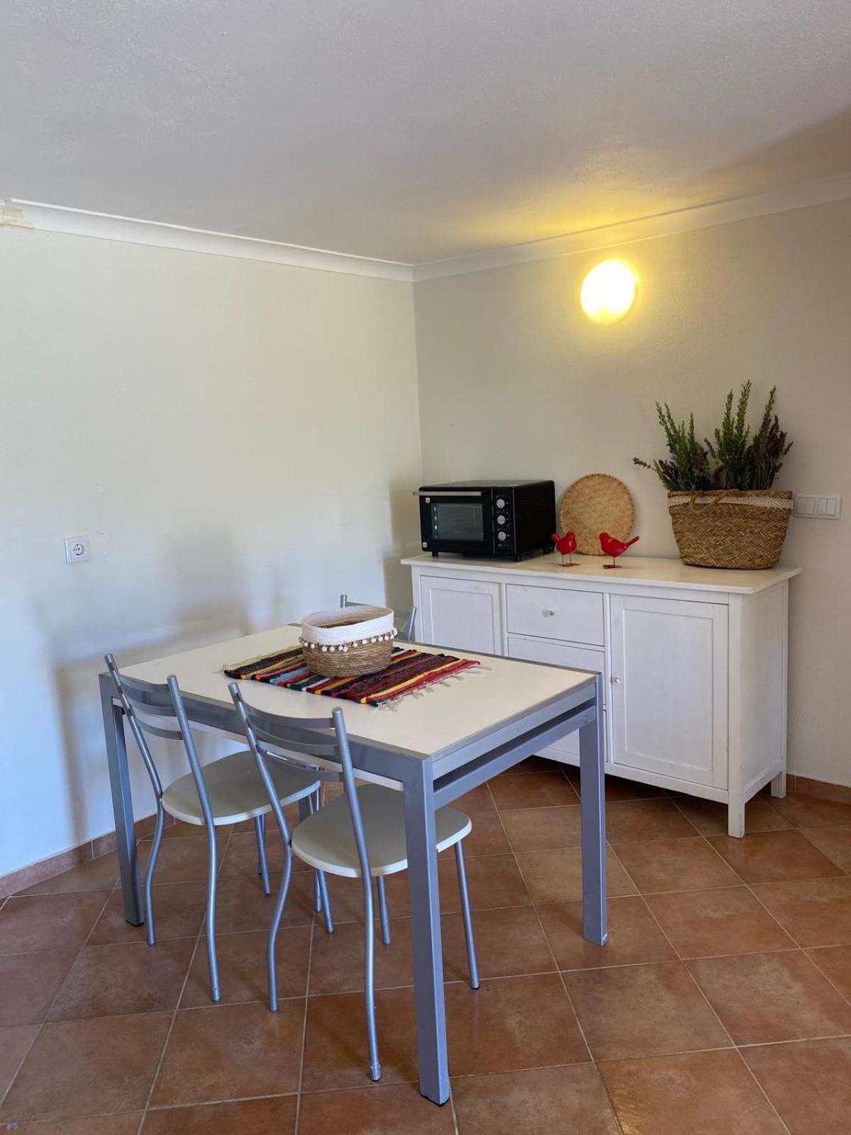 Aldeia Do Mato Guesthouse מראה חיצוני תמונה